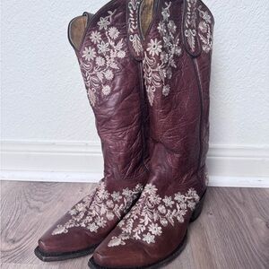Floral Embroidered Goatskin Western Boots